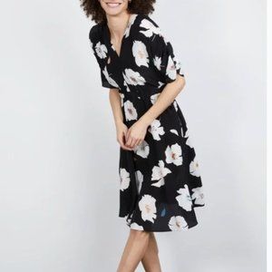 Tucker Market Dress, Black and White Poppies, M